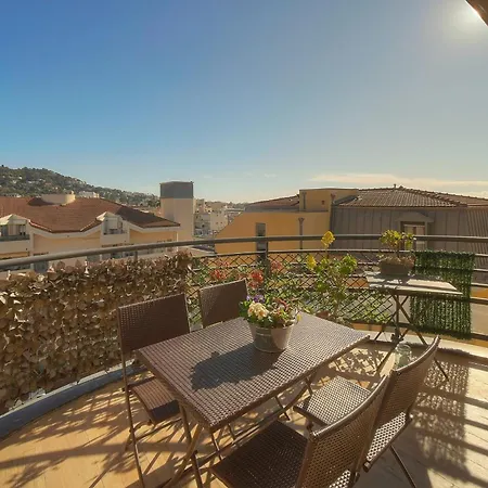 Off Air-conditioned Duplex With Terrace Secure & Premium Amenities * كان