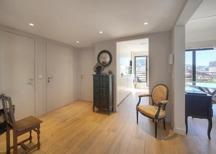 Frgk Air-conditioned Duplex With Terrace Secure & Premium Amenities 아파트