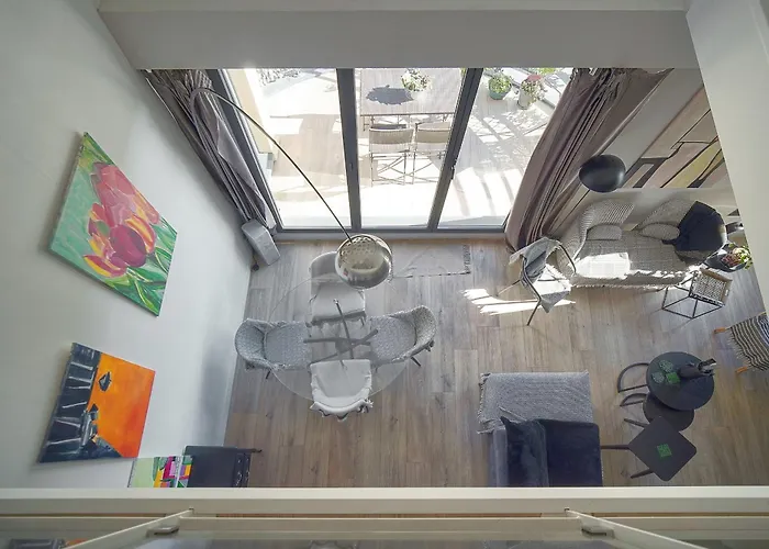 Frgk Air-conditioned Duplex With Terrace Secure & Premium Amenities * 칸느