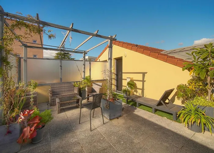 Frgk Air-conditioned Duplex With Terrace Secure & Premium Amenities 아파트